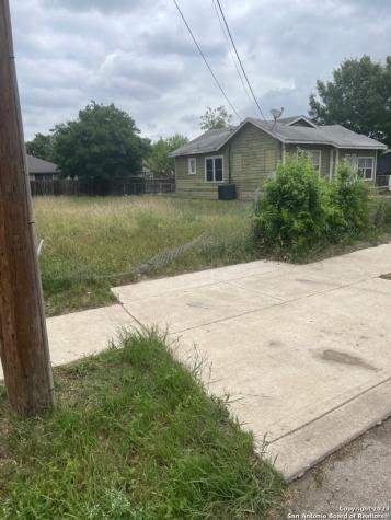 225 W Petaluma Boulevard San Antonio TX 78221