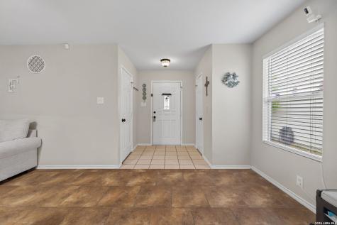 114 Mallow Grove San Antonio TX 78253