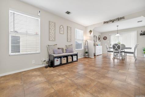 114 Mallow Grove San Antonio TX 78253