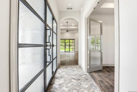 2447 Wallaby Circle New Braunfels TX 78132