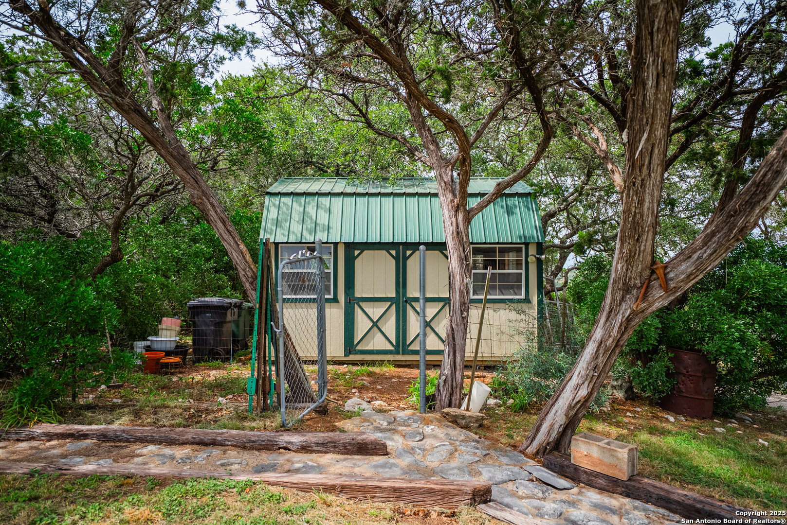 1494 County Road 270 Mico TX 78056