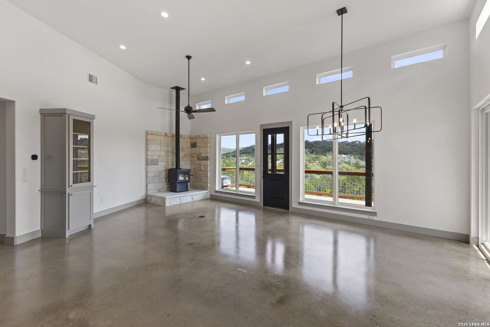 206 Valley Road Fredericksburg TX 78624
