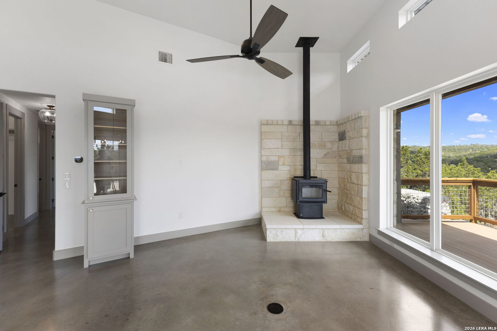 206 Valley Road Fredericksburg TX 78624