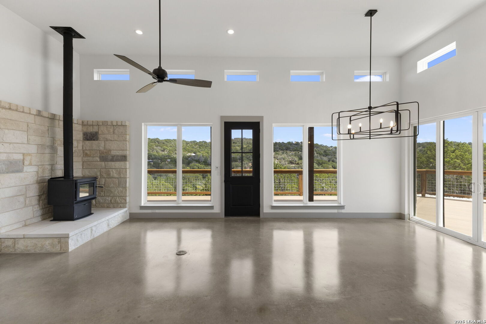 206 Valley Road Fredericksburg TX 78624