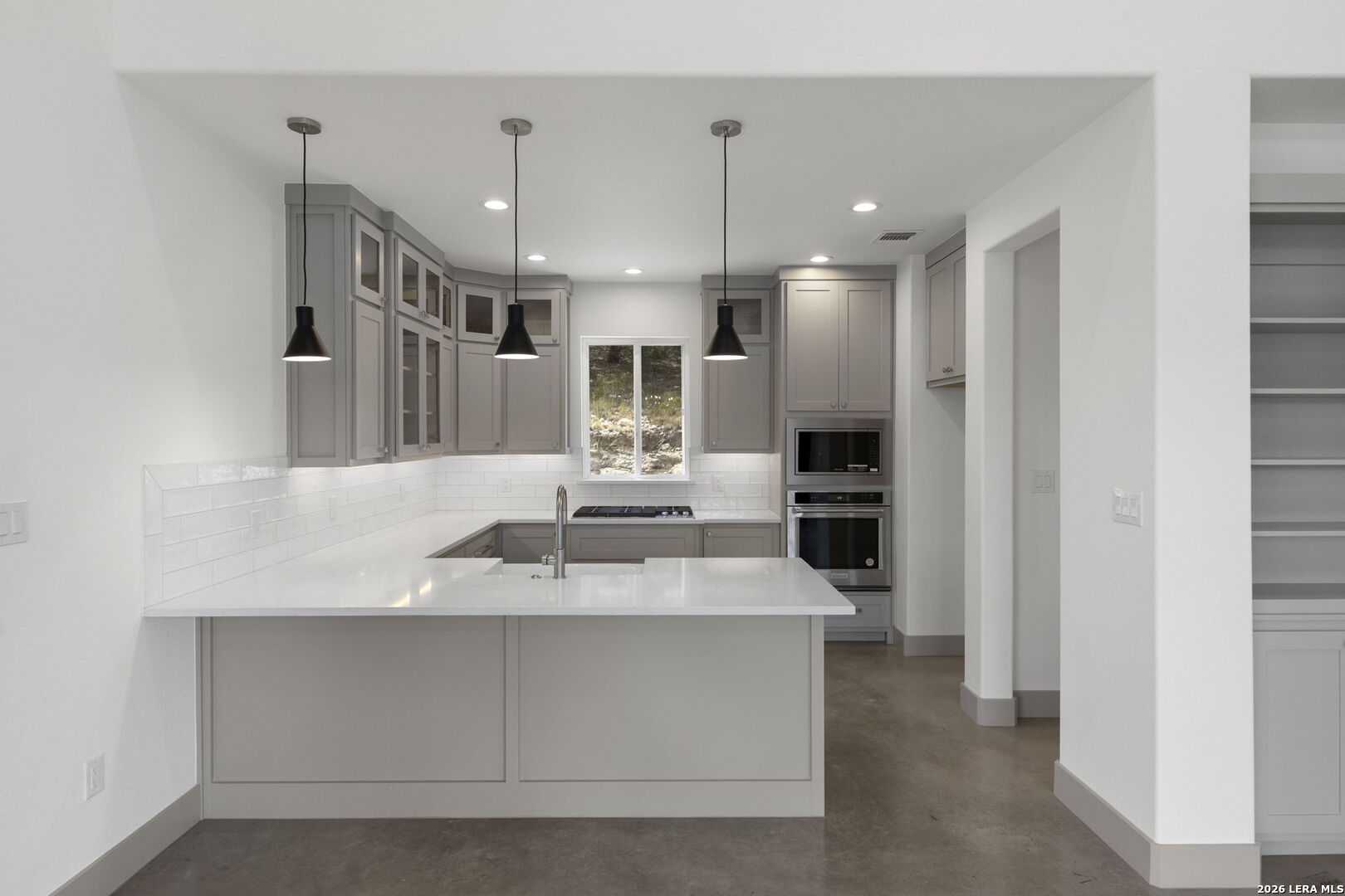 206 Valley Road Fredericksburg TX 78624