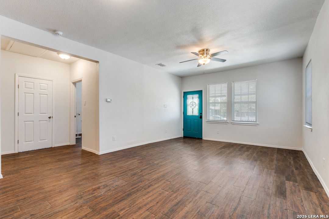 915 W Rosewood San Antonio TX 78201