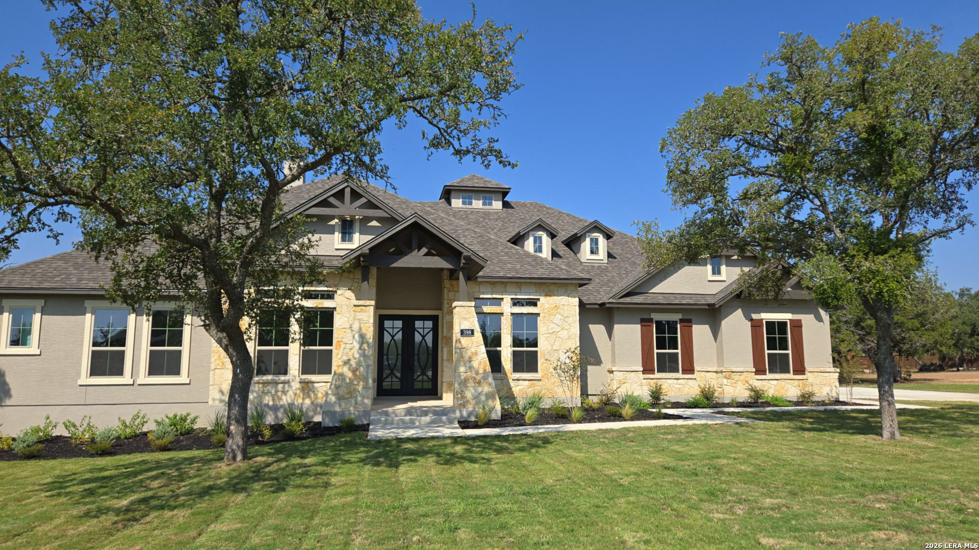 398 Stone Loop Castroville TX 78009