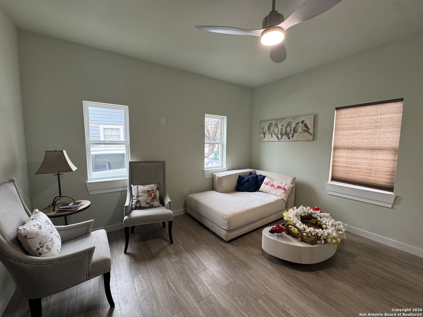 647 N San Gabriel San Antonio TX 78228