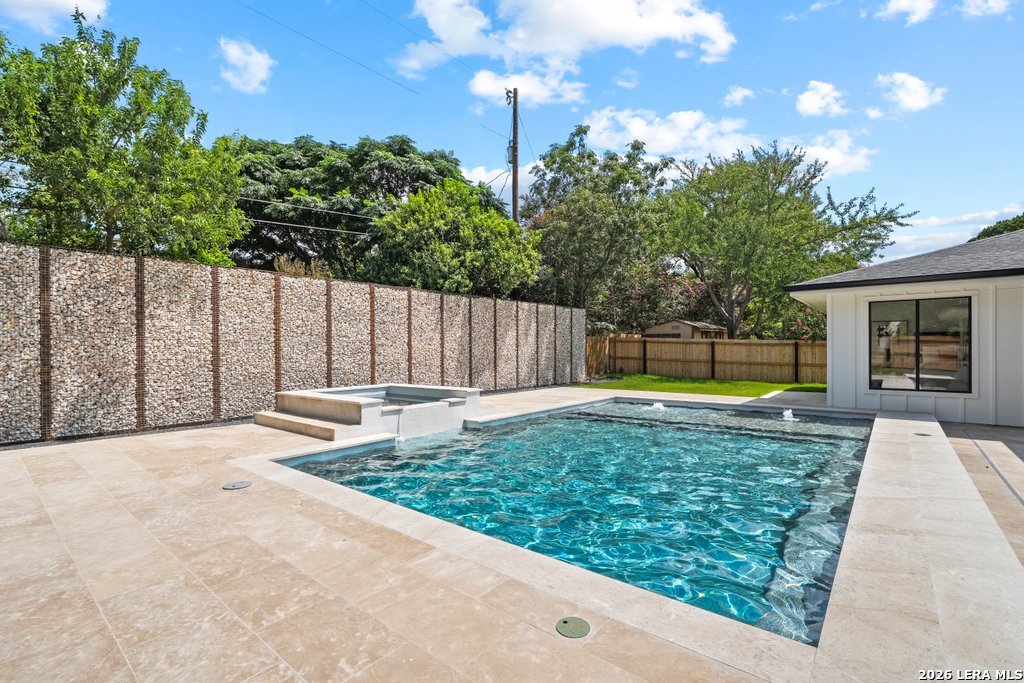 57 Ohio Avenue New Braunfels TX 78130