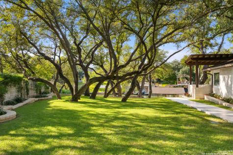 1310 Oak Springs Road Kingsland TX 78639