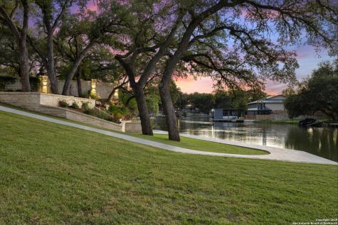 1310 Oak Springs Road Kingsland TX 78639