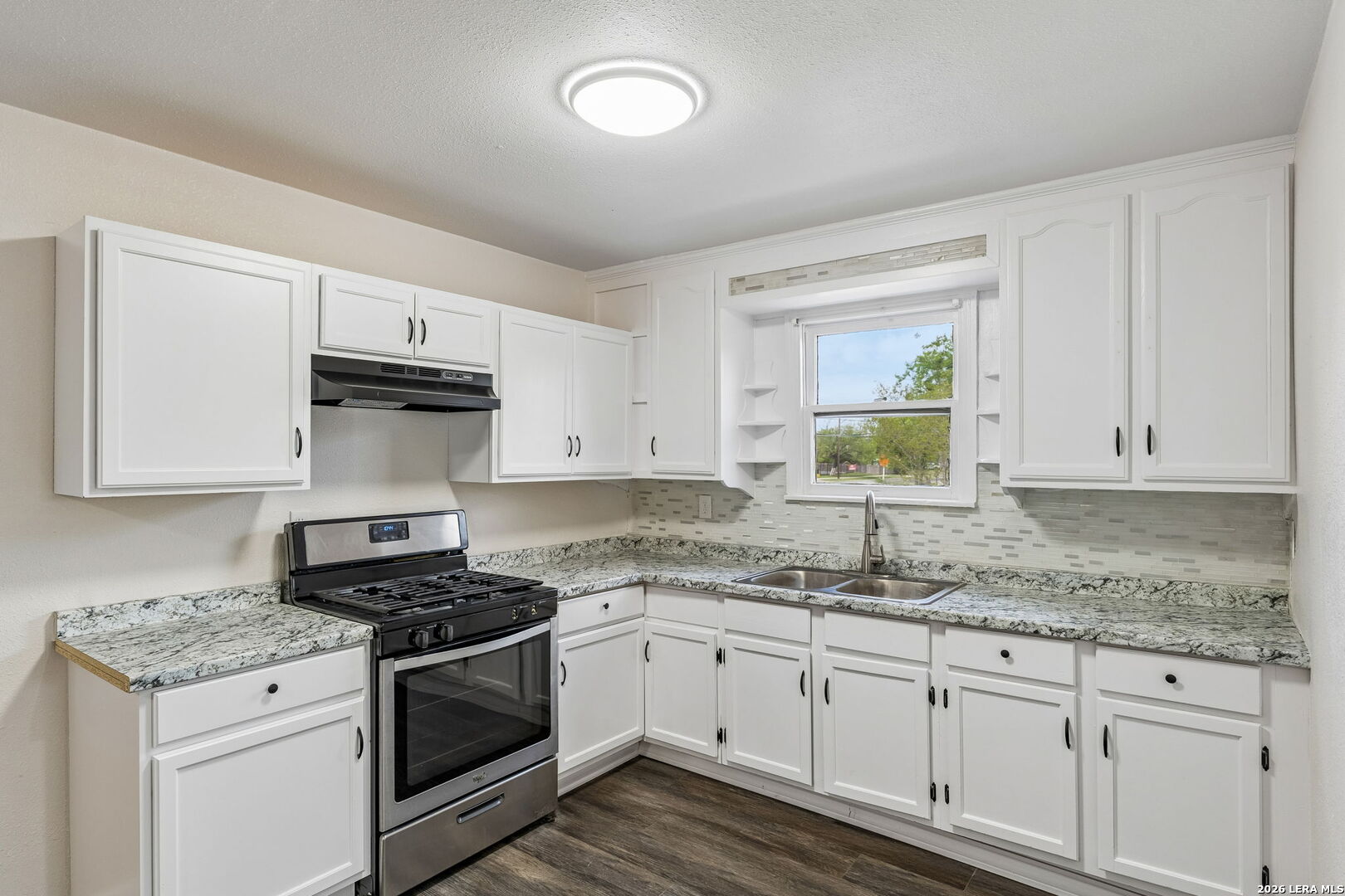 543 Hot Wells Boulevard San Antonio TX 78223