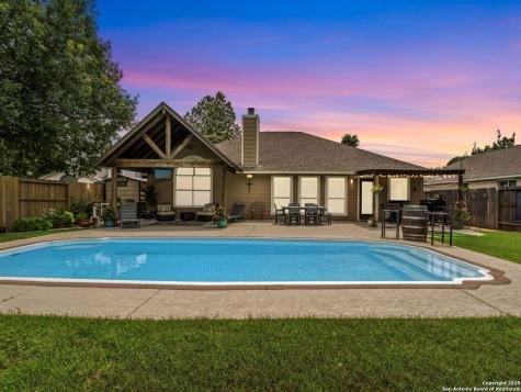 860 Fair Lane New Braunfels TX 78130