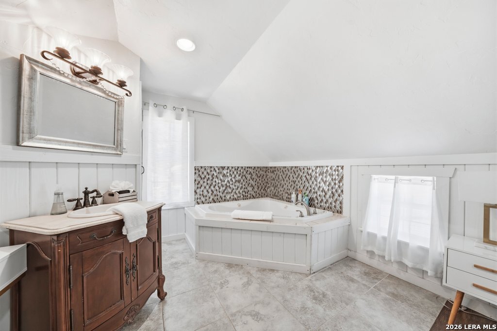 418 W Austin Fredericksburg TX 78624