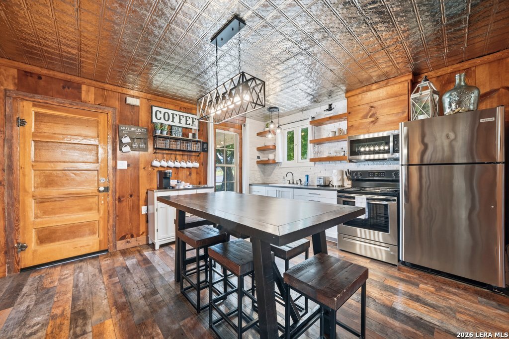 418 W Austin Fredericksburg TX 78624