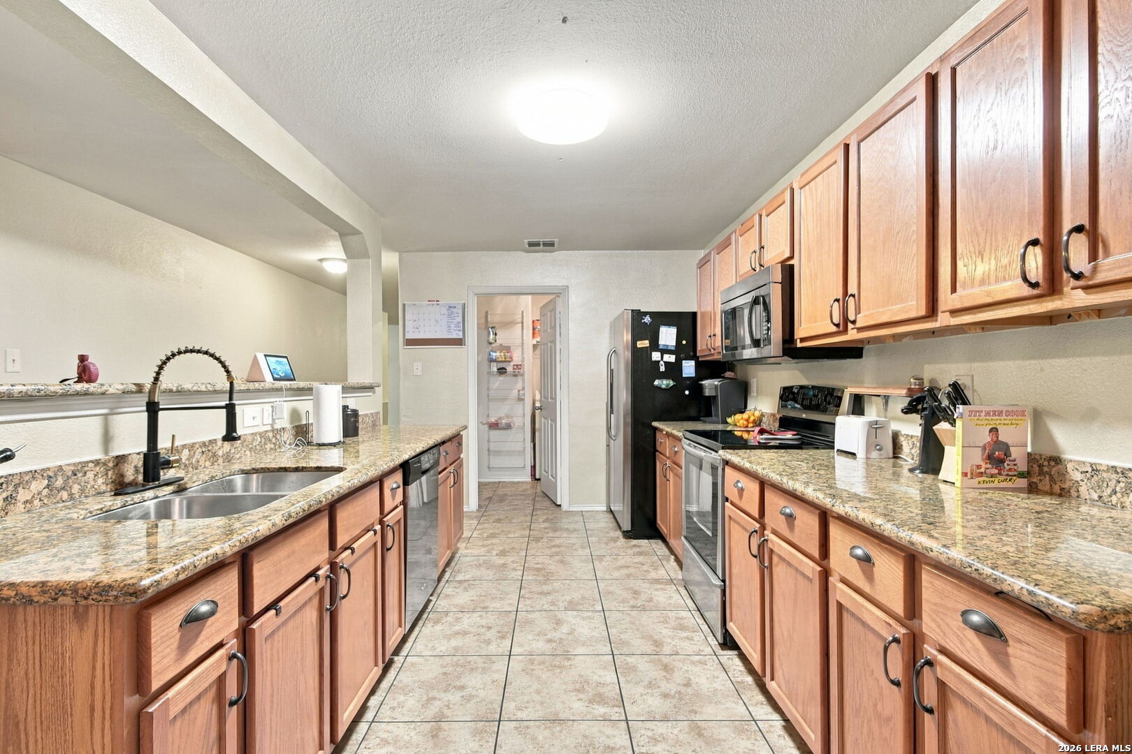 7918 Ruidoso Chase Selma TX 78154