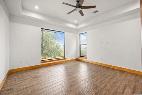 114 County Road 2729 Mico TX 78056