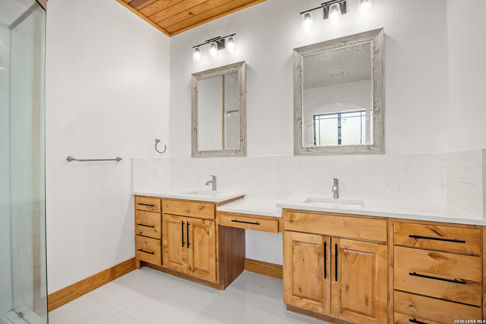 114 County Road 2729 Mico TX 78056