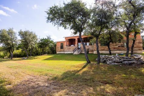 114 County Road 2729 Mico TX 78056