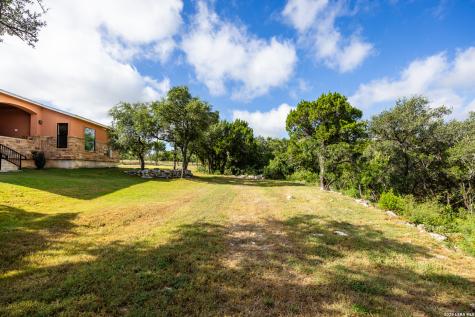 114 County Road 2729 Mico TX 78056