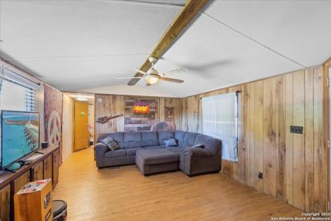 1411 B Democrat Street Blanco TX 78606