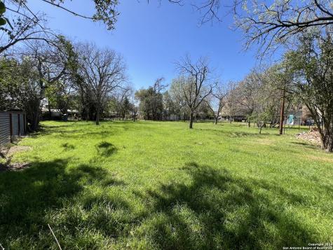 533 N Houston Avenue New Braunfels TX 78130