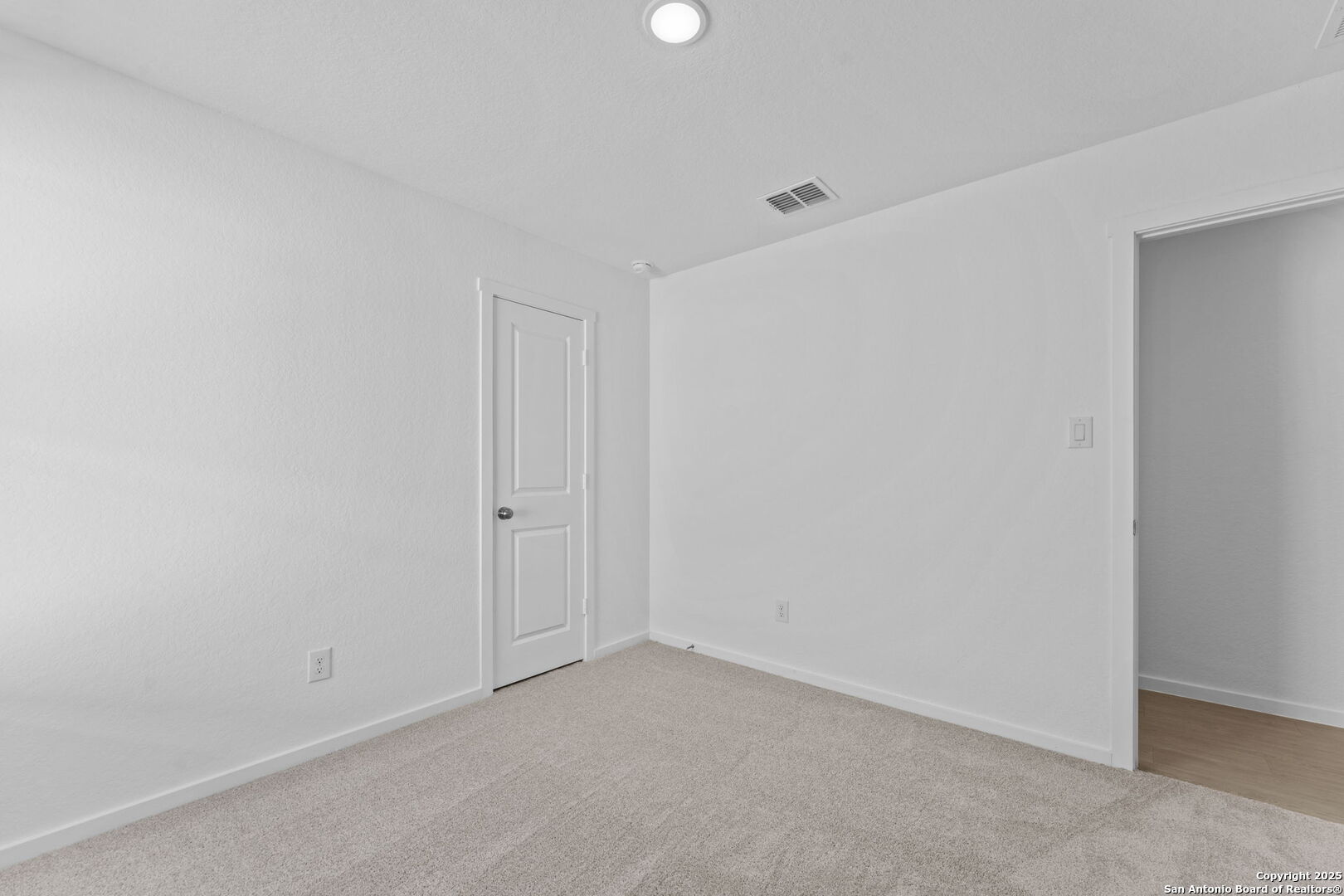 2214 Collins Alley Converse TX 78109