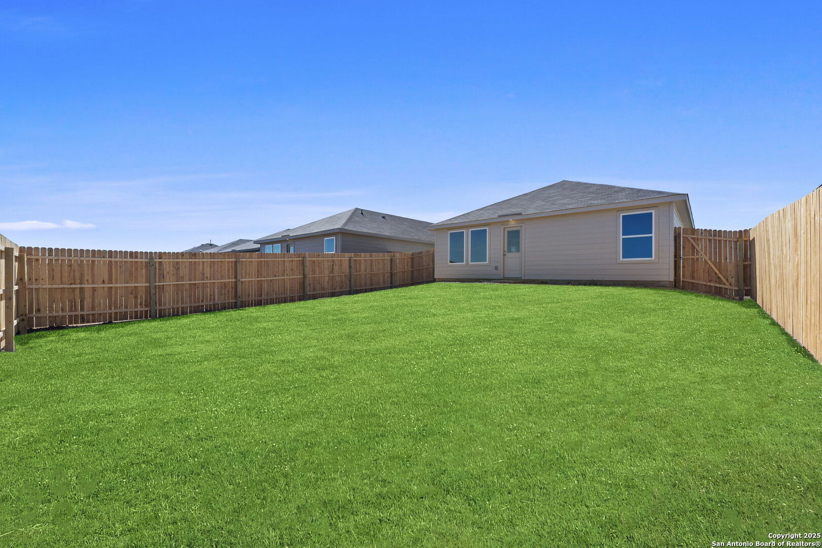 2214 Collins Alley Converse TX 78109