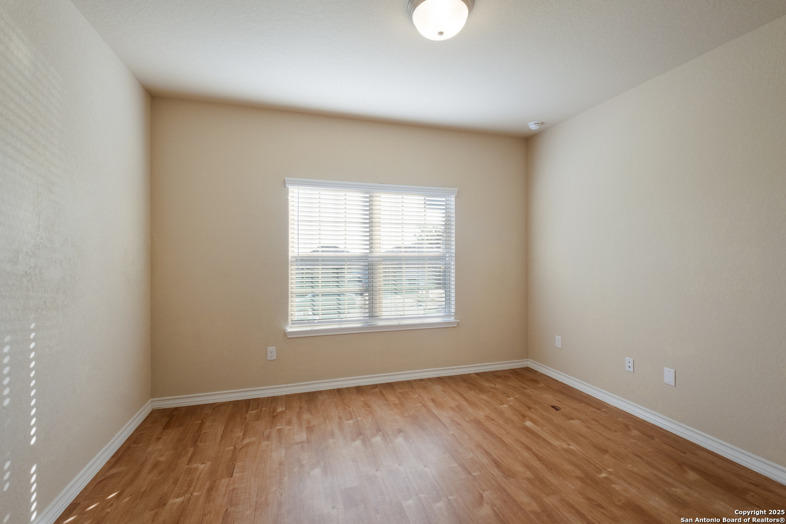 7019 Hallie Ridge San Antonio TX 78227