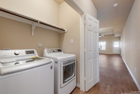 7019 Hallie Ridge San Antonio TX 78227