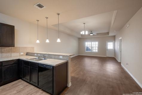 7019 Hallie Ridge San Antonio TX 78227