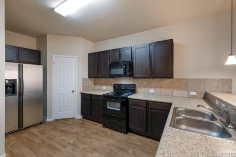 7019 Hallie Ridge San Antonio TX 78227