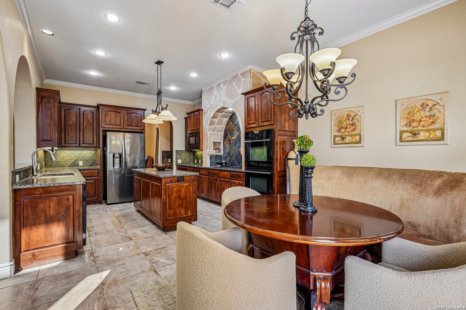 406 Pueblo Pintado Helotes TX 78023
