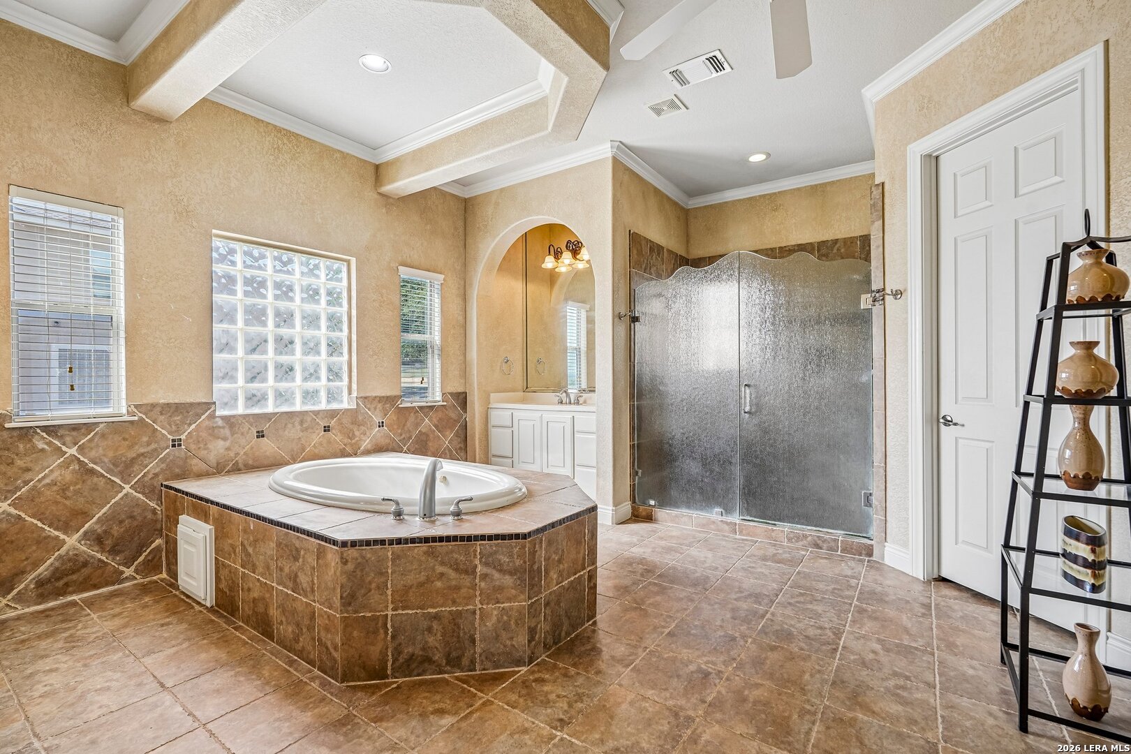 406 Pueblo Pintado Helotes TX 78023