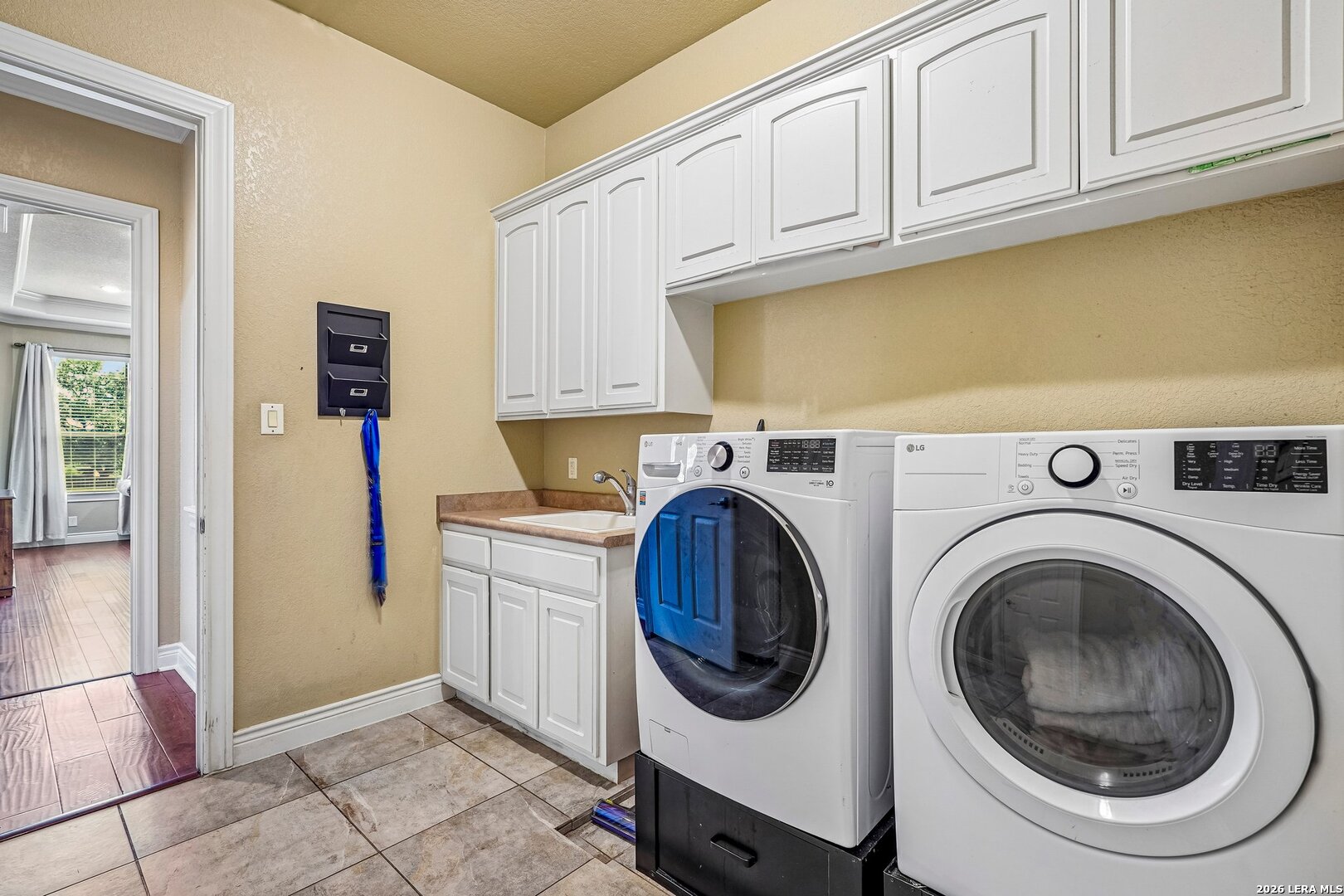 406 Pueblo Pintado Helotes TX 78023