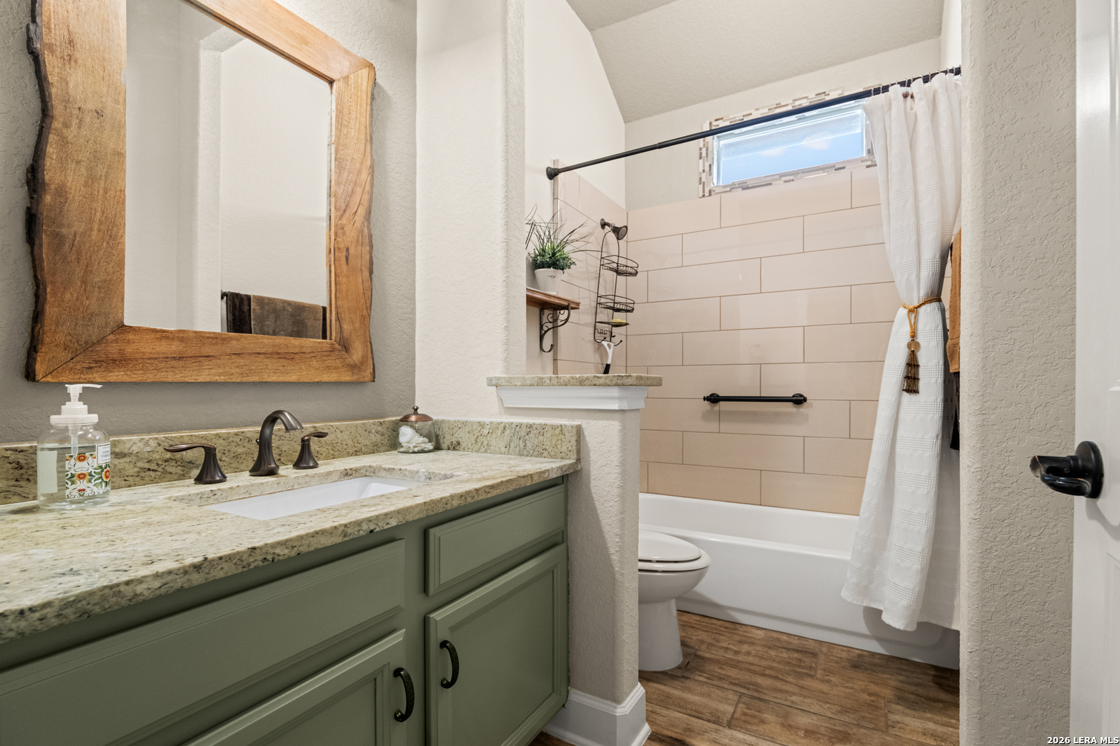 1810 Lawson Ridge San Antonio TX 78260
