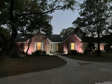 2453 Northwoods Drive New Braunfels TX 78132