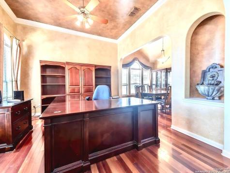 24135 Seven Winds San Antonio TX 78258
