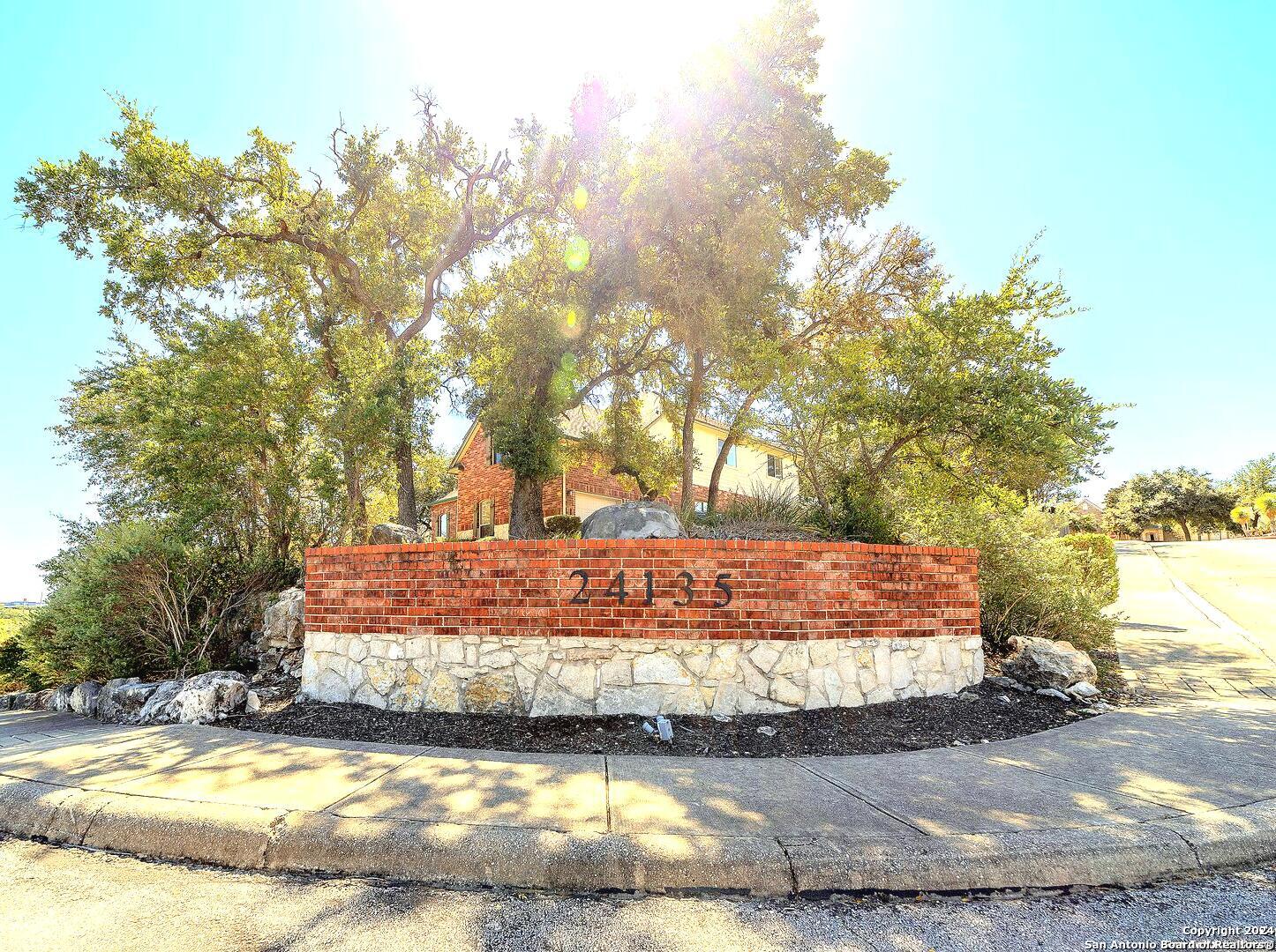 24135 Seven Winds San Antonio TX 78258