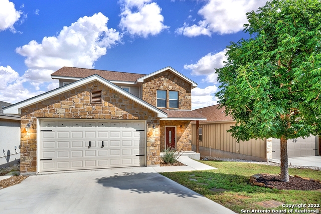 1045 Roanoke Lane Kerrville TX 78028