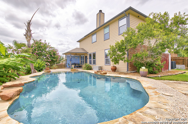 1811 Thrasher Trail New Braunfels TX 78130
