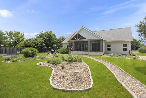 1916 Summit Top Drive Kerrville TX 78028