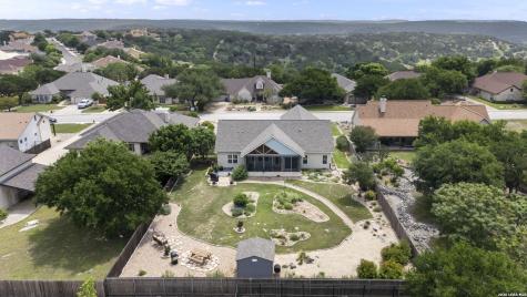1916 Summit Top Drive Kerrville TX 78028