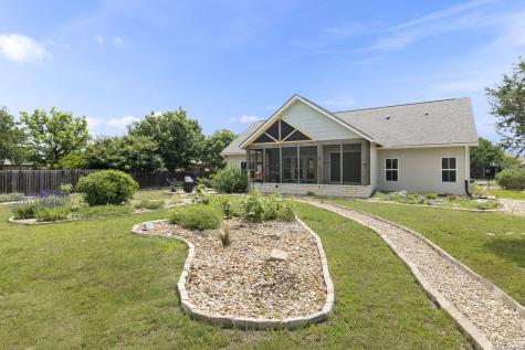 1916 Summit Top Drive Kerrville TX 78028