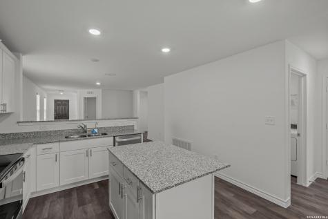 8236 Smithers Avenue San Antonio TX 78252