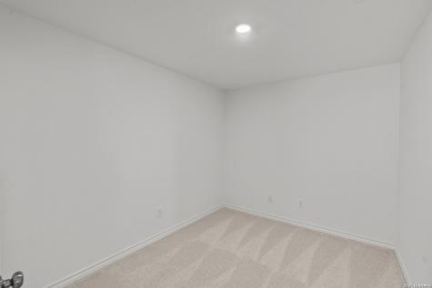 8236 Smithers Avenue San Antonio TX 78252