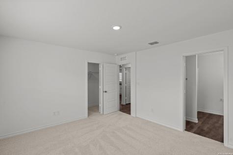 8236 Smithers Avenue San Antonio TX 78252
