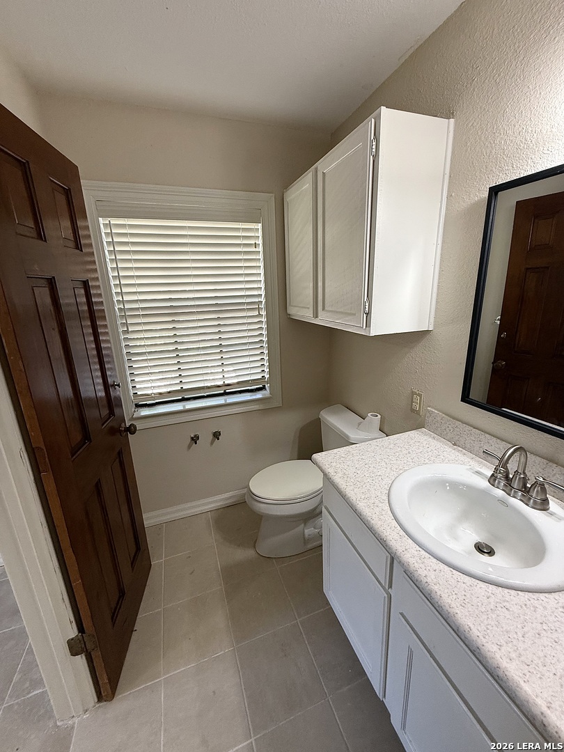 5946 Woodridge Cove San Antonio TX 78249