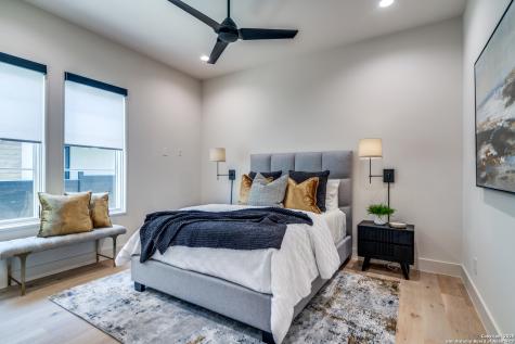 401 Oak Park Drive Boerne TX 78006