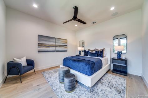401 Oak Park Drive Boerne TX 78006